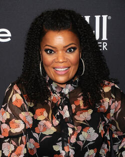 Yvette Nicole Brown