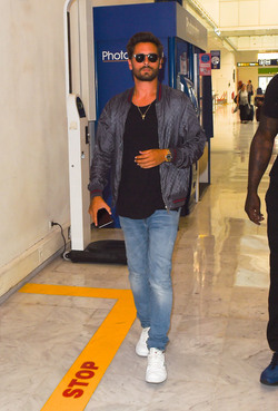 Scott Disick Bella Thorne are seen arriving at Nice airport