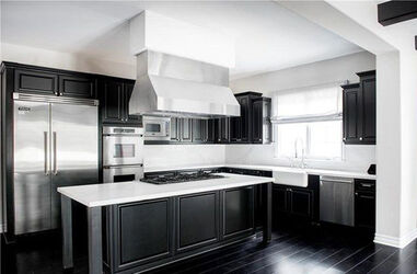 KYLIE JENNER PUTS HER FIRST HOME ON THE MARKET KYLIE JENNER PUTS HER FIRST HOME ON THE MARKET