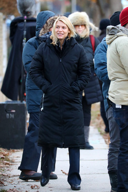 EXCLUSIVE Claire Danes and Mandy Patinkin Filming Homeland in NYC