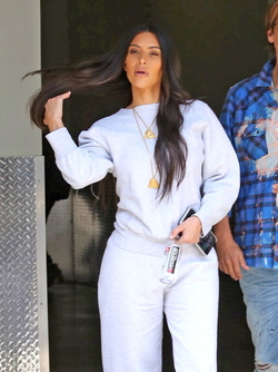 Kim Kardashian Back At Work With Kourtney After Bahamas Vacation Kim Kardashian Back At Work With Kourtney After Bahamas Vacation
