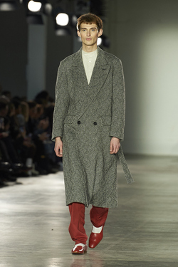 Models on the Etautz catwalk during LFWM AW19 Models on the Etautz catwalk during LFWM AW19