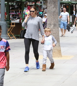 Jennifer Garner and son Samuel out to a movie and the Apple Store
