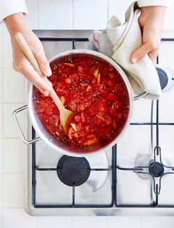 Step by Step Homemade Chilli Jam