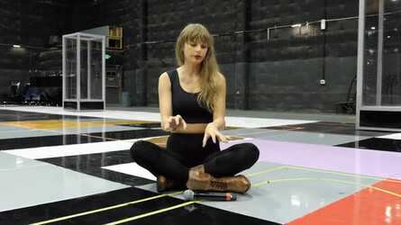 Taylor Swift new music video I Can Do It With A Broken Heart 