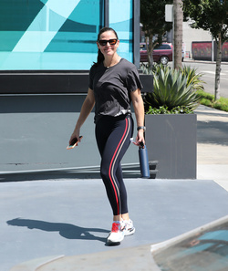 Jennifer Garner goes to a gym session