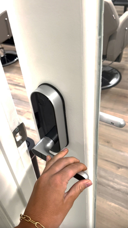 SURPRISE FLOODING DURING BEAUTY TREATMENT CAUSED OVER 5K OF DAMAGE