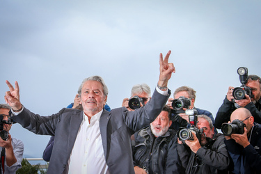 Alain Delon Palme D Or D Honneur Photocall The 72nd Annual Cannes Film Festival