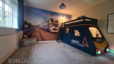 Five year old railway superfan gets dream day testing high speed Pendolinos after HOURS waving at tracks