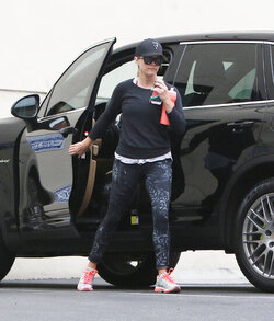 Reese Witherspoon is loving her morning workout routine