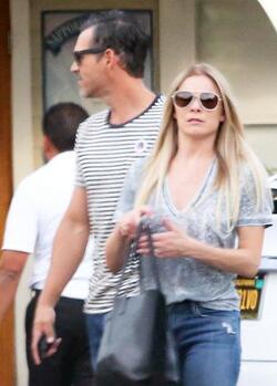 LeAnn Rimes and Eddie Cibrian casaual in Beverly Hills