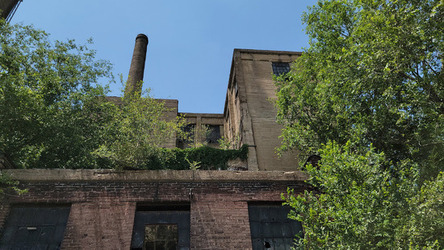  A rot filled stench burned my lungs and I saw something TWISTED in the basement Explorer left terrified after visit to abandoned factory