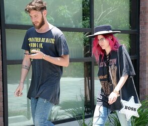 Bella Thorne Out With A Mystery Man After Explosive Relationship With Scott Disick Bella Thorne Out With A Mystery Man After Explosive Relationship With Scott Disick