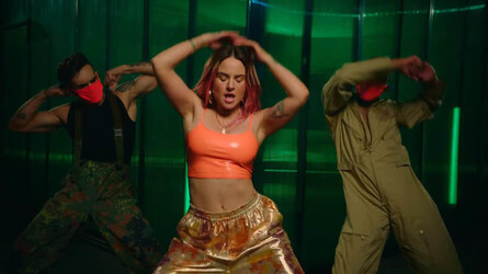 JoJo new music video What U Need 
