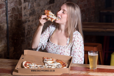 A LOT OF CHEDDAR NEW 2 500 CALORIE PIZZA IS TOPPED WITH 24K GOLD