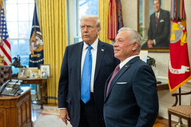 Non Exclusive Donald Trump hosts an expanded bilateral meeting Non Exclusive Donald Trump hosts an expanded bilateral meeting