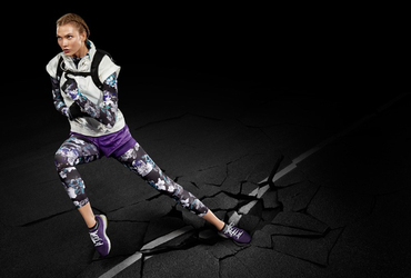 KARLIE KLOSS IS A SPORTS STAR IN ADIDAS BY STELLA MCCARTNEY CAMPAIGN KARLIE KLOSS IS A SPORTS STAR IN ADIDAS BY STELLA MCCARTNEY CAMPAIGN