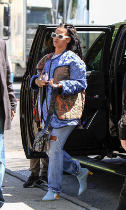 Rihanna doing a reshoot of Ocean s Eight