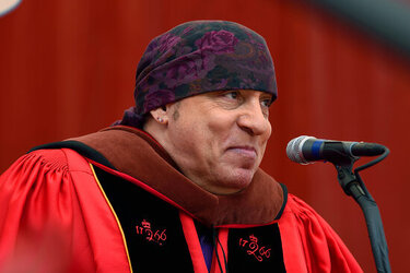 Steven Van Zandt receives Honorary Doctorate from Rutgers