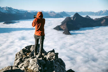THE HUMAN BIRD TABLE...ON TOP OF A MOUNTAIN