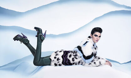 KENDALL JENNER STARS IN FENDI FALL WINTER CAMPAIGN KENDALL JENNER STARS IN FENDI FALL WINTER CAMPAIGN