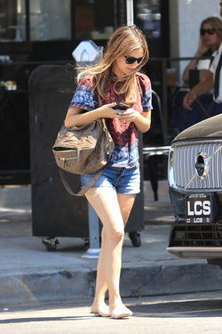 Rachel Bilson waits for her car at the valet while out in Studio City