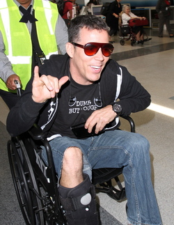 Just like us Celebs with injuries and broken bones
