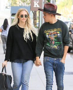 Ashlee Simpson and Evan Ross CoupleGoals
