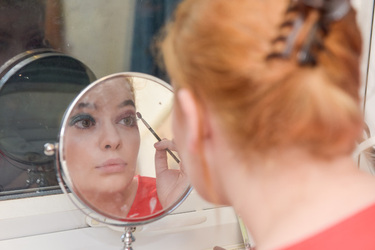 MARGOT ROBBIE LOOKALIKE