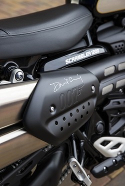 Daniel Craig gifts unique birthday present to RNLI