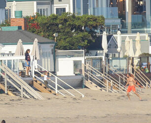 EXCLUSIVE Summer romance Jennifer Garner and Bradley Cooper on the beach