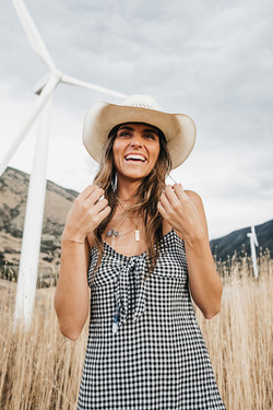 SURPRISE FLOODING DURING BEAUTY TREATMENT CAUSED OVER 5K OF DAMAGE