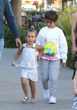 Scott Disick Finally Back On Daddy Duty Scott Disick Finally Back On Daddy Duty
