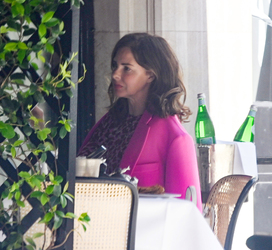 Trinny Woodall smokes outside at Scotts