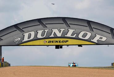 SCHOOL BOY RACES LE MANS