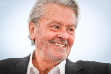 Alain Delon Palme D Or D Honneur Photocall The 72nd Annual Cannes Film Festival