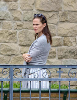Jennifer Garner goes to church Jennifer Garner goes to church