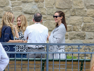 Jennifer Garner goes to church Jennifer Garner goes to church