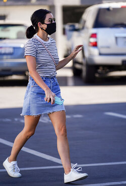 Lucy Hale Hops out of her car Looking Cute Lucy Hale Hops out of her car Looking Cute