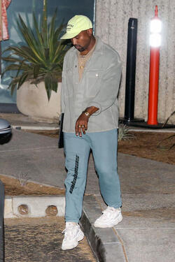 Kanye West already slimmer after one week of SoulCycle exercise Kanye West already slimmer after one week of SoulCycle exercise
