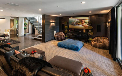 Actor Jeremy Renner is looking to sell his home in Laurel Canyon California for 13 million.