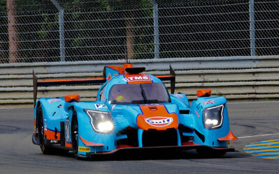SCHOOL BOY RACES LE MANS