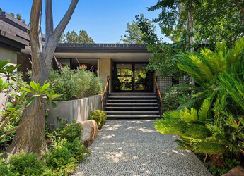 Actor Jeremy Renner is looking to sell his home in Laurel Canyon California for 13 million.