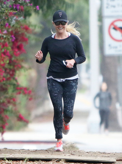 Reese Witherspoon is loving her morning workout routine