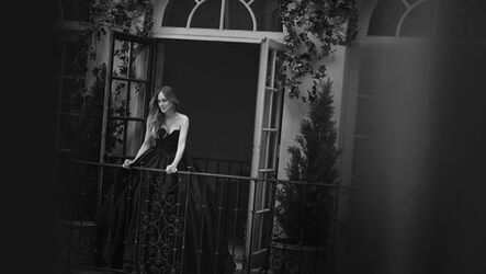 Sarah Jessica Parker is the face of Kat Florence jewelry line new campaign