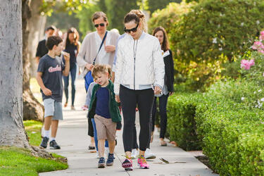 Jennifer Garner takes Samuel out for breakfast