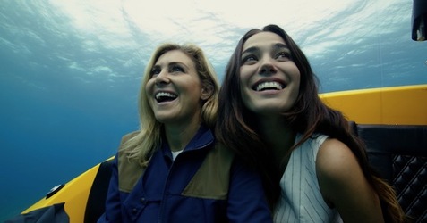 VIDEO Futuristic luxury submarine that looks like UFO offers cocktails and spa treatments 200 METRES below surface