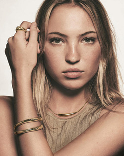 Lila Moss Models Calvin Klein Fall 2023 Watches Jewelry Collection Lila Moss Models Calvin Klein Fall 2023 Watches Jewelry Collection