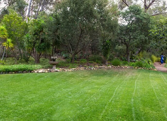 MILEY CYRUS LIAM HEMSWORTH S NEW HOUSE IN MALIBU