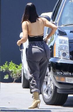 Kim Kardashian shows off her famous derriere in sweatpants